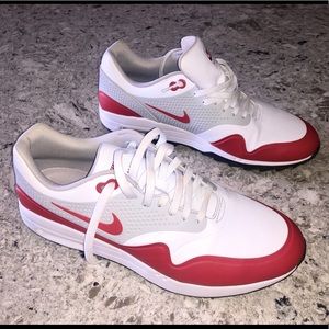 Nike Men’s Air Max 1 G Spikeless Golf Shoes